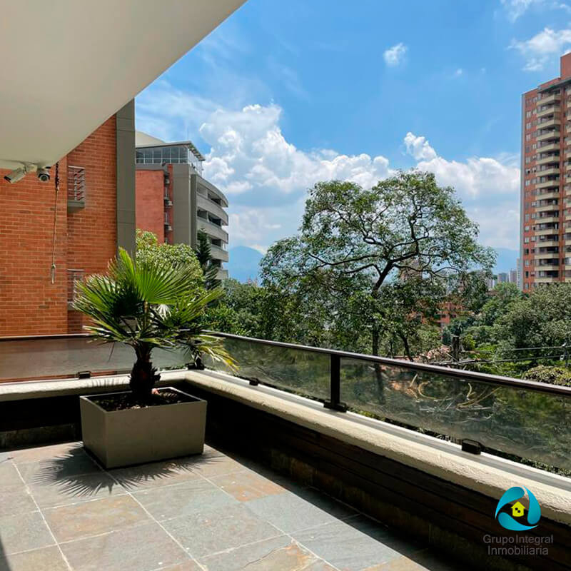 Apto en alquiler - Poblado