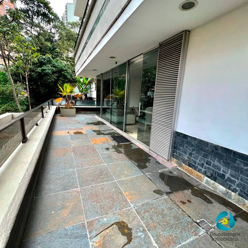 Apto en alquiler - Poblado