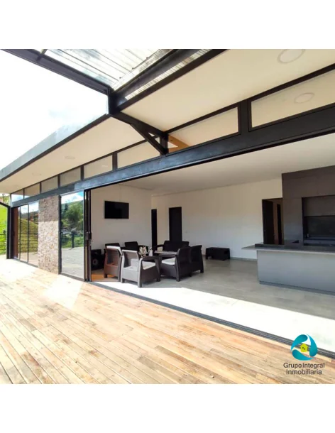 Finca "Villa Nueva" - Guatapé