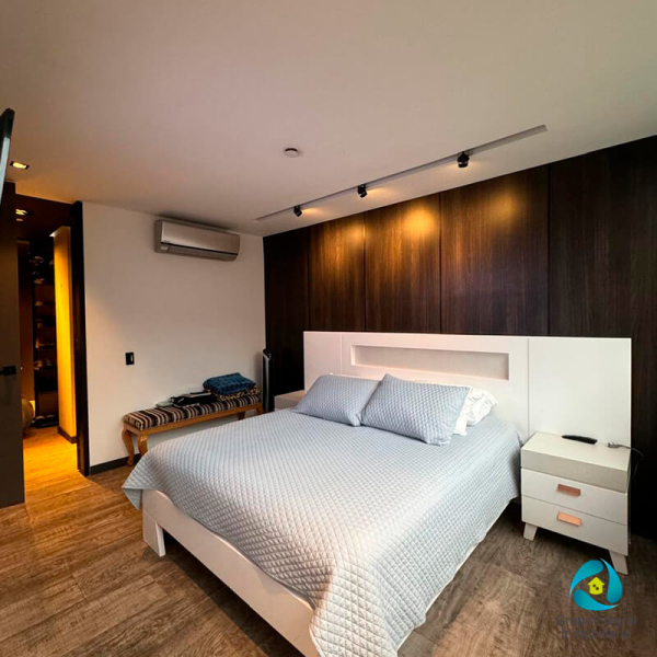 Penthouse de Lujo - APOB-102 2